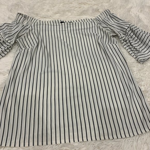 Banana Republic Off the Shoulder Striped Top Small - Picture 3 of 7